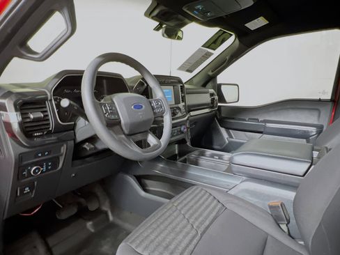 Used 2021 Ford F150 XL w/ STX Appearance Package RWD image 30