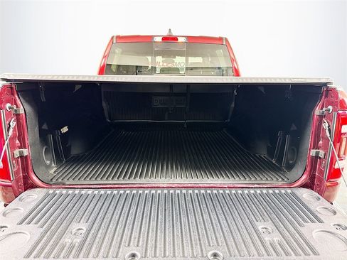 Used 2019 RAM 1500 Big Horn image 25