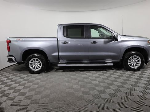 Used 2021 Chevrolet Silverado 1500 LT image 4