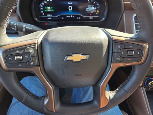 Used 2023 Chevrolet Tahoe High Country image 37