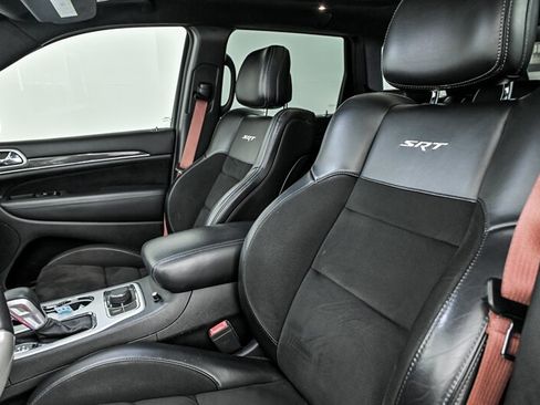 Used 2019 Jeep Grand Cherokee SRT AWD/4WD image 17