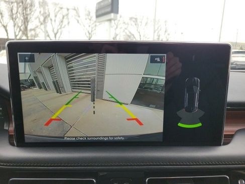 Certified 2023 Lincoln Nautilus Reserve image 35