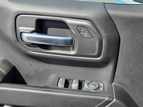 Used 2023 Chevrolet Silverado 1500 Custom RWD image 19