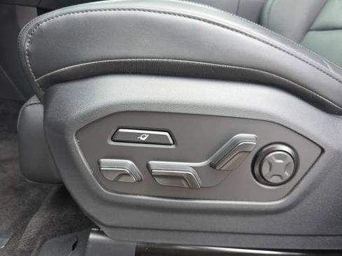 Used 2025 Hyundai Santa Fe Calligraphy AWD/4WD image 29