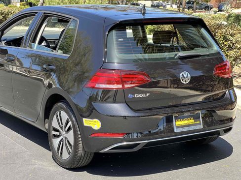 Used 2019 Volkswagen e-Golf SE w/ Driver Assistance Package FWD image 99