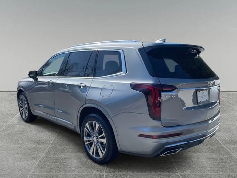 Certified 2025 Cadillac XT6 Premium Luxury w/ Technology Package image 3