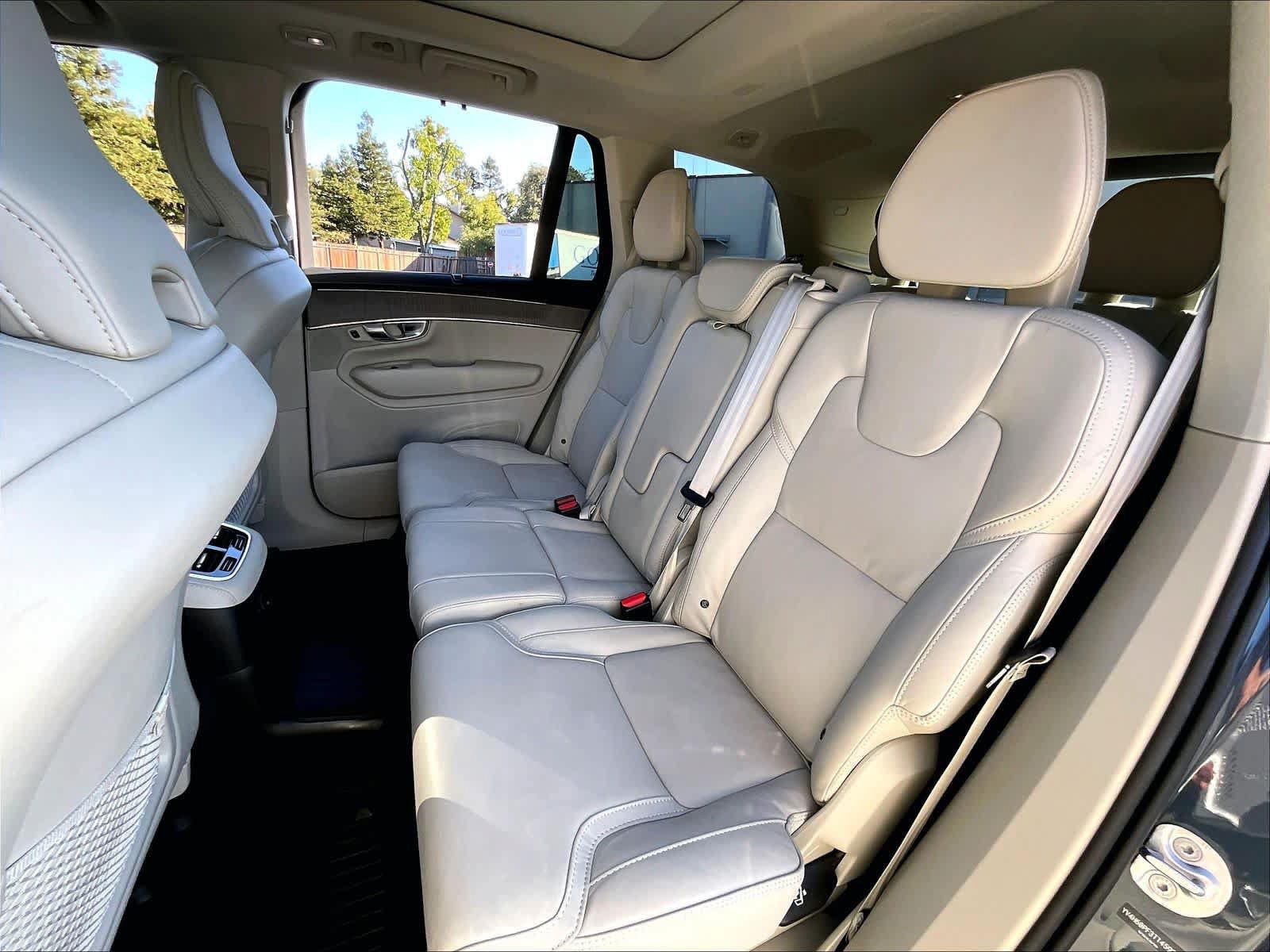 Used 2026 Volvo XC90 T8 Ultra w/ Protection Package Premier AWD/4WD image 31