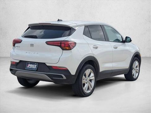 Used 2025 Buick Encore GX Preferred AWD/4WD image 5