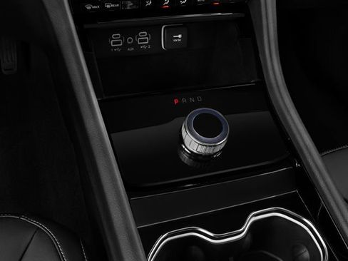 Used 2024 Jeep Grand Cherokee L Limited image 9