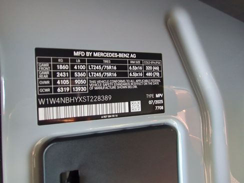 New 2025 Mercedes-Benz Sprinter 2500 image 11