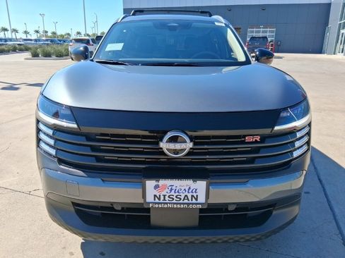 New 2026 Nissan Kicks SR w/ Cold Weather Package image 2