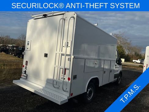 New 2025 Ford Transit 350 image 17