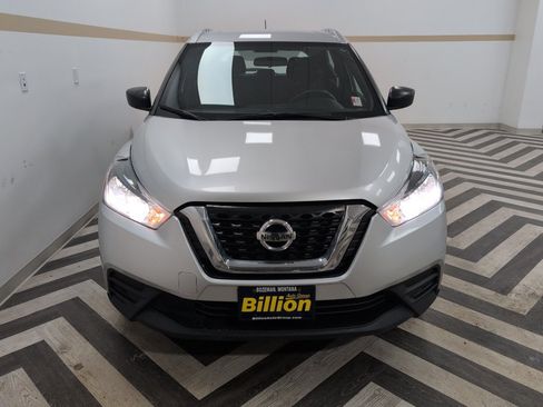 Used 2018 Nissan Kicks S image 26