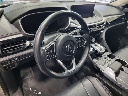 Used 2023 Acura MDX SH-AWD w/ Technology Package image 10