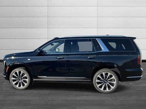 New 2026 Cadillac Escalade Luxury image 2