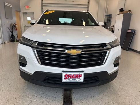 Used 2022 Chevrolet Traverse LT AWD/4WD image 3