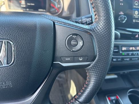 Used 2022 Honda Pilot TrailSport image 21