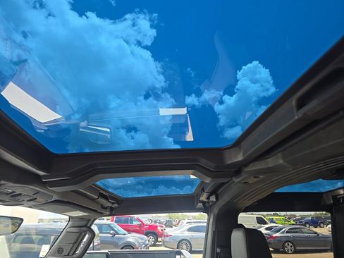 Used 2023 GMC Hummer EV Edition 1 AWD/4WD image 8