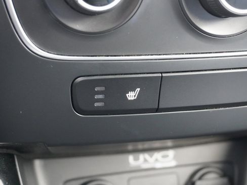 Used 2014 Kia Sorento LX image 21