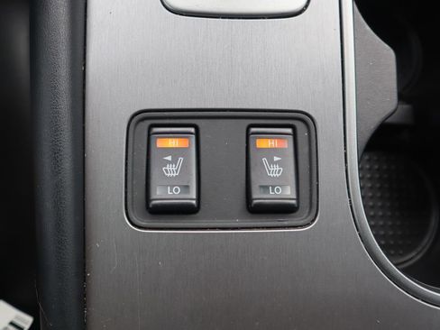 Used 2024 Nissan Murano SV w/ SV Midnight Edition Package image 16