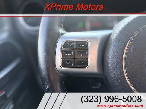 Used 2015 Jeep Wrangler Unlimited Sport AWD/4WD image 17