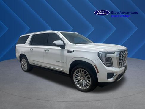 Used 2025 GMC Yukon XL Denali w/ Denali Reserve Package AWD/4WD image 1