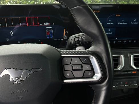 Used 2025 Ford Mustang GT Premium RWD image 24