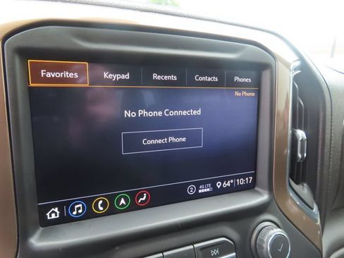 Used 2020 Chevrolet Silverado 2500 High Country w/ Technology Package AWD/4WD image 26