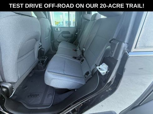 New 2026 Jeep Gladiator Sport image 26