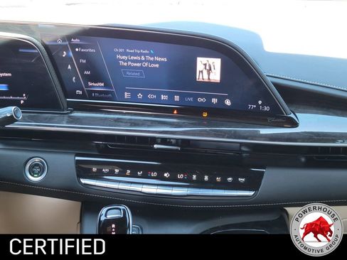 Used 2022 Cadillac Escalade Premium Luxury image 24