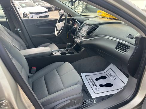 Used 2014 Chevrolet Impala LS FWD image 13
