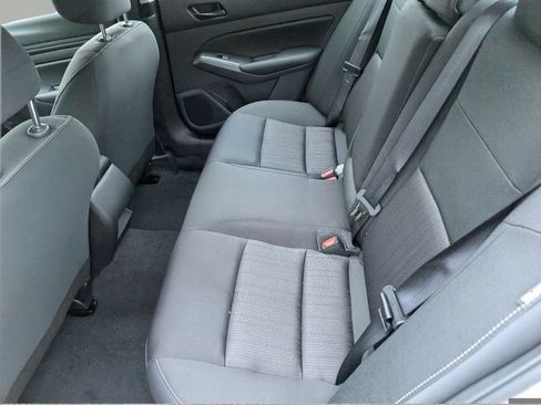 Used 2025 Nissan Altima 2.5 S FWD image 12