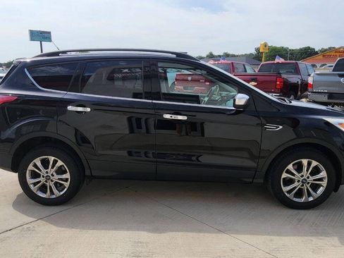 Used 2018 Ford Escape SE w/ SE Sync 3 Package AWD/4WD image 7