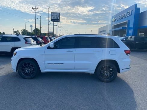 Used 2020 Jeep Grand Cherokee High Altitude image 3