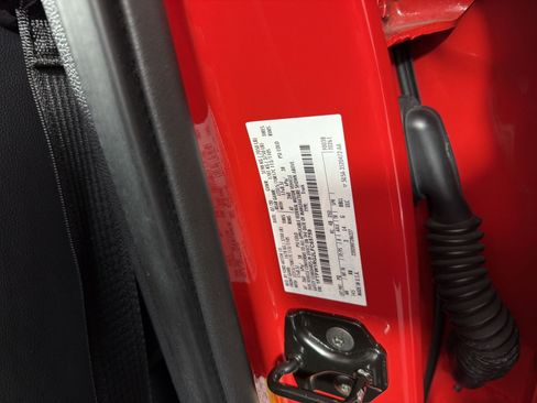 Used 2020 Ford F150 Raptor w/ Equipment Group 802A Luxury image 30