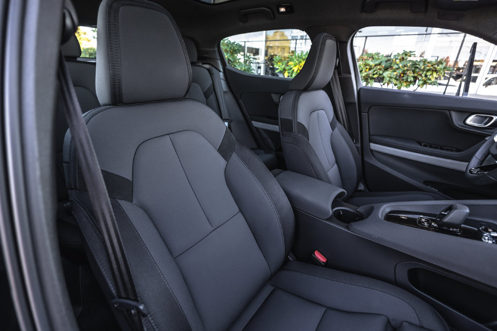 Used 2024 Polestar Polestar 2 AWD/4WD image 19