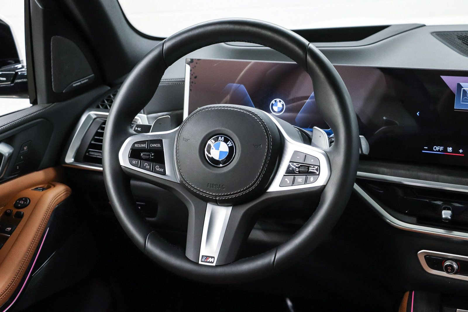 Used 2026 BMW X5 sDrive40i w/ M Sport Package RWD image 15