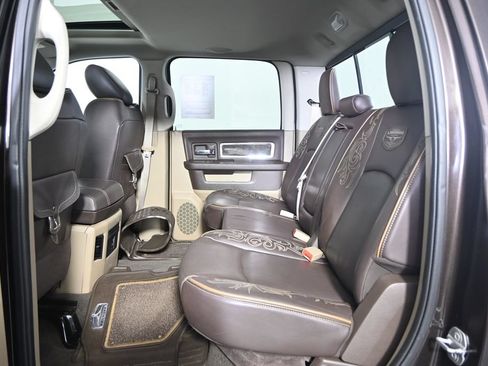 Used 2011 RAM 1500 Laramie Longhorn AWD/4WD image 17