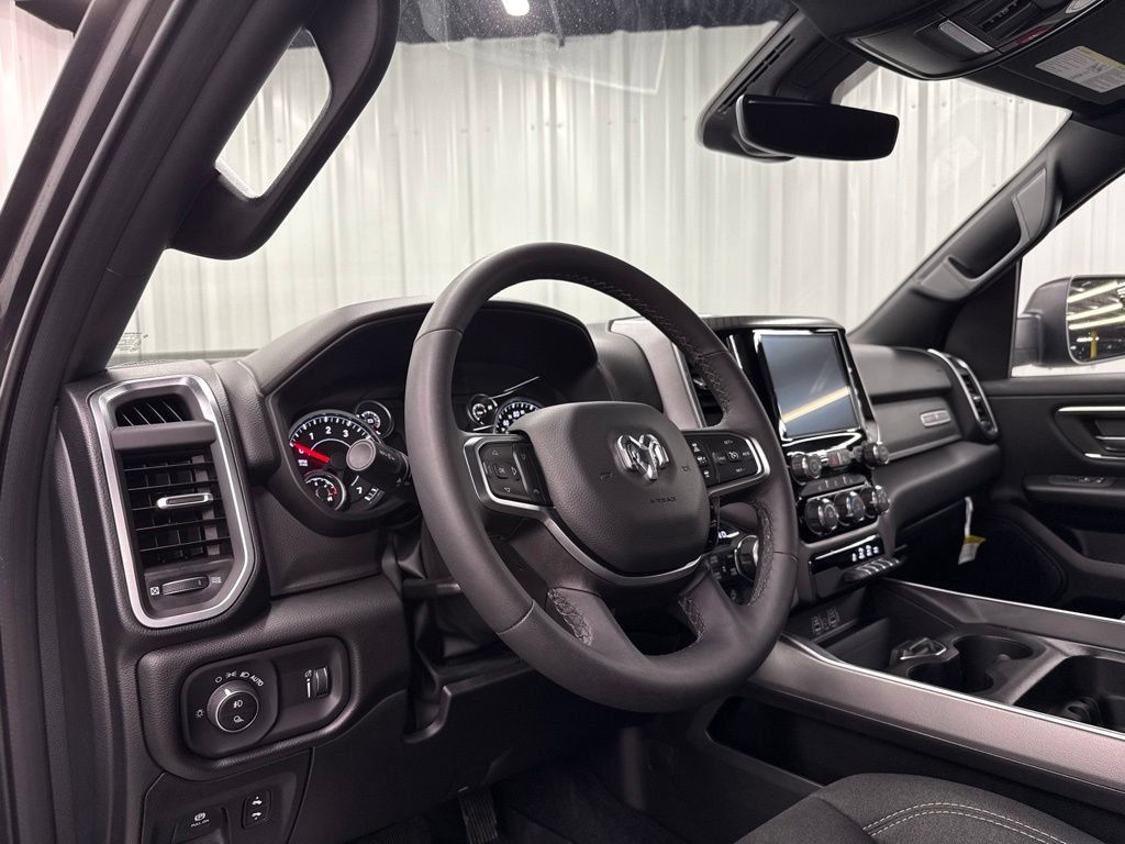 Used 2026 RAM 1500 Lone Star AWD/4WD image 21