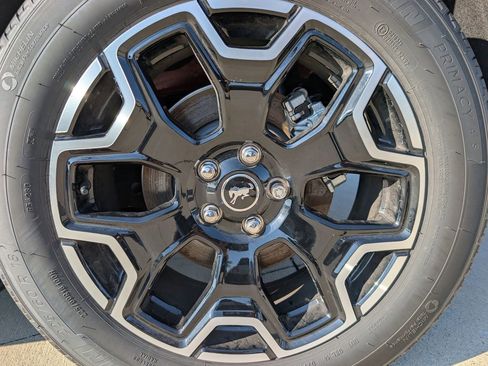 New 2025 Ford Bronco Sport Outer Banks w/ Outer Banks Tech Package+ AWD/4WD image 40