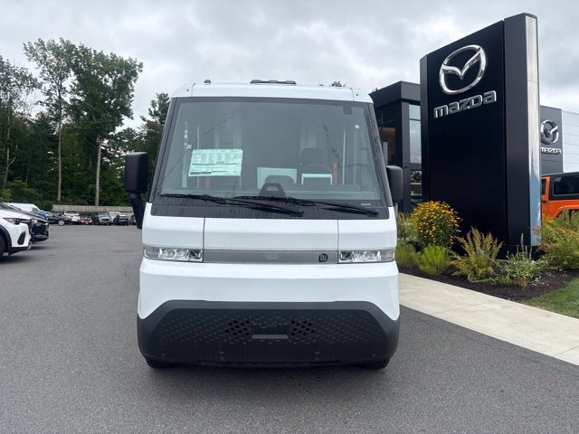 Used 2024 Chevrolet Brightdrop 400 w/ Commercial Equipment Package AWD/4WD image 2