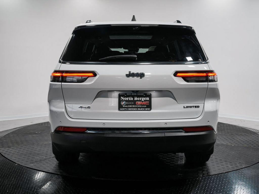 Used 2023 Jeep Grand Cherokee L Limited w/ Luxury Tech Group II AWD/4WD image 7