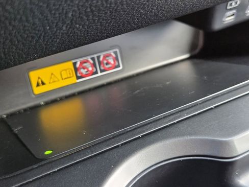 Certified 2025 Lexus UX 300h AWD w/ Accessory Package (Z2) image 17