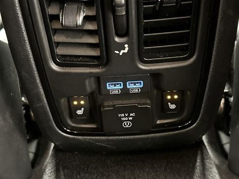 Used 2022 Dodge Durango R/T w/ Blacktop Package image 22