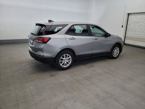 Used 2024 Chevrolet Equinox LS FWD image 10