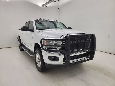 Used 2021 RAM 2500 Big Horn w/ Level 1 Equipment Group AWD/4WD image 15