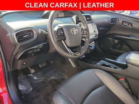 Used 2021 Toyota Prius XLE FWD image 21