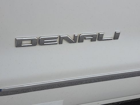 Used 2018 GMC Sierra 1500 Denali image 23