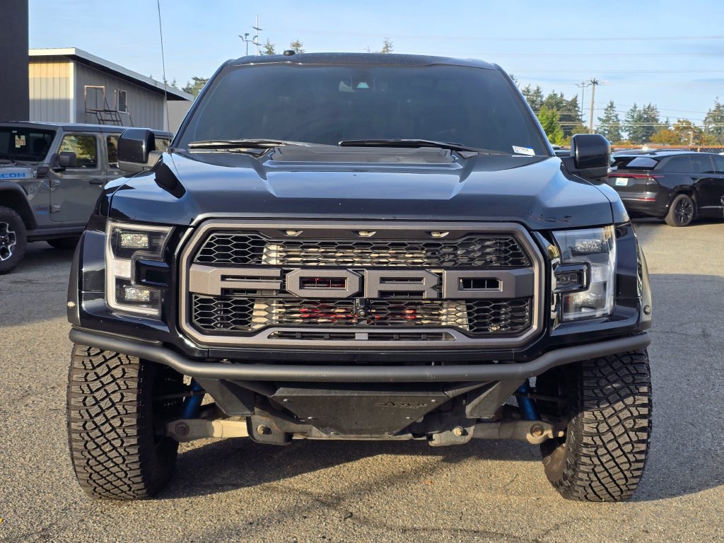 Used 2018 Ford F150 Raptor w/ Equipment Group 802A Luxury AWD/4WD image 3