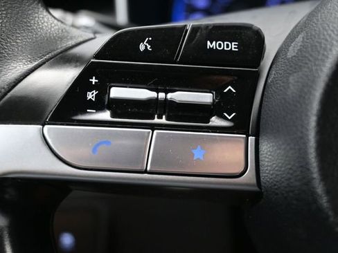Used 2023 Hyundai Tucson SE FWD image 22